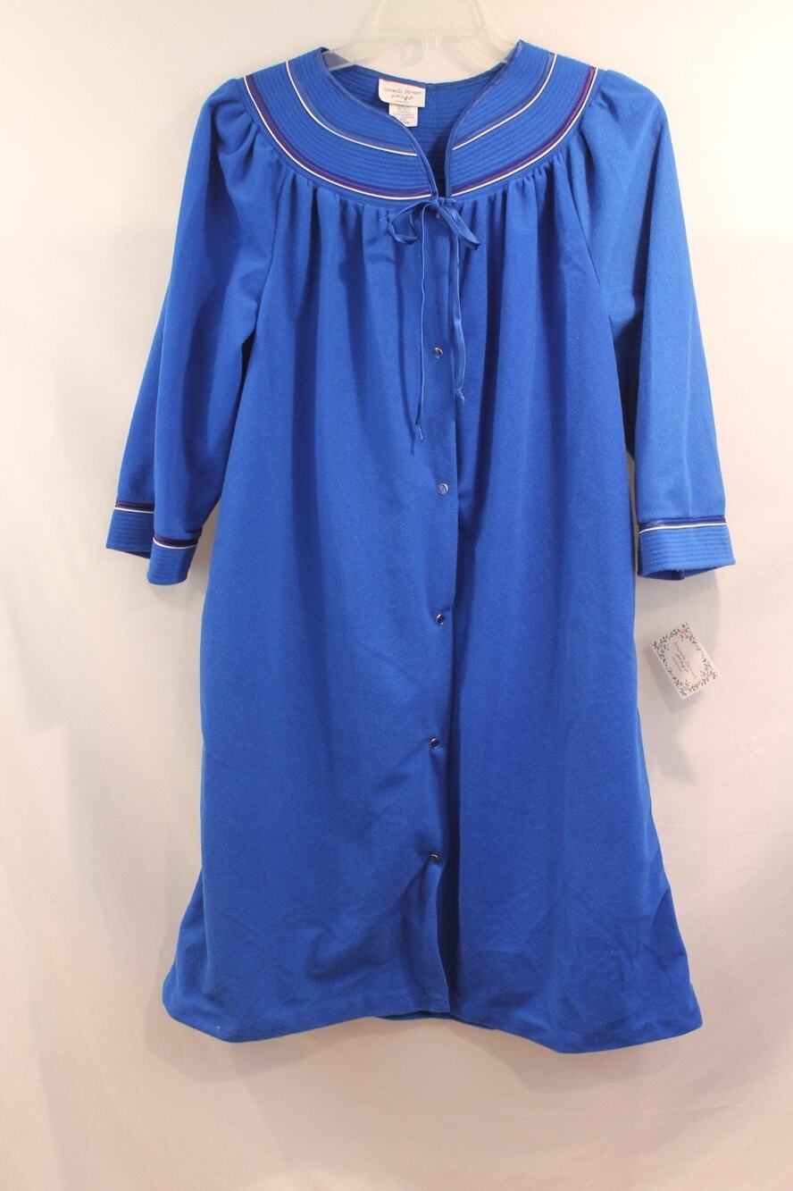 Amanda Stewart Intimates Vtg Cozy Housecoat Robe size M Royal Blue Pearl Snap Up